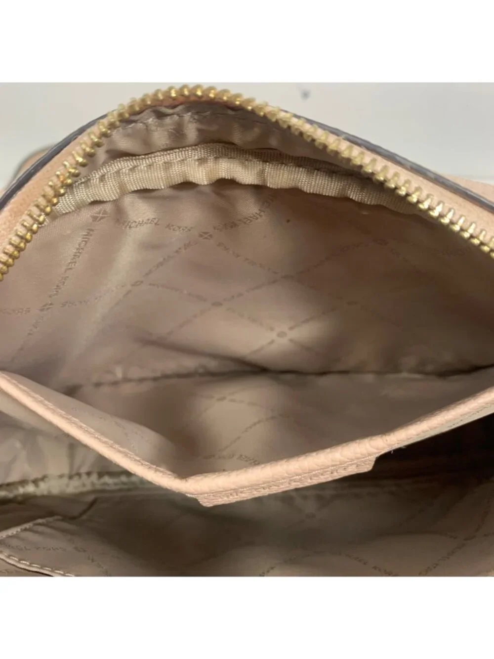 Michael Kors Fulton Blush Pink Pebbled Leather Crossbody Bag Gold Chain Strap